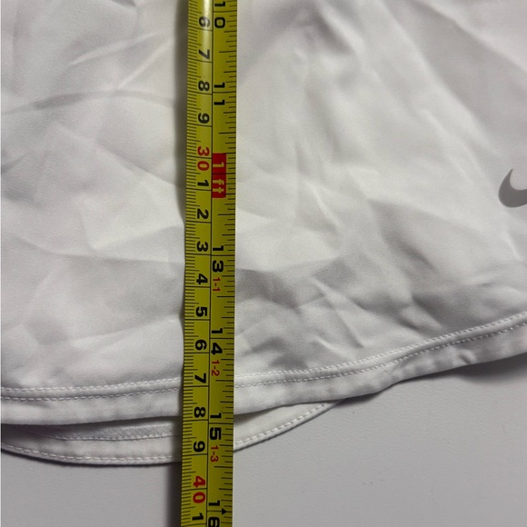 🆕 Nike One Women's Dri-FIT Ultra High-Waisted Skort Size XS - Picture 13 of 14